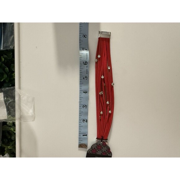 Paparazzi Fearlessly Layard Red Urban Bracelet - Multi-strand Rhine  Magnetic - Picture 5 of 5